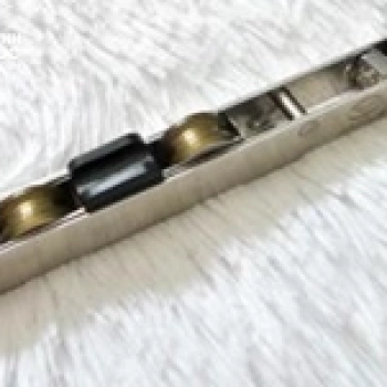 Bánh xe 2 bánh hổ phách Janus, dùng cho hệ lùa, size 15x24 nhôm rãnh C, mã BX-CS24