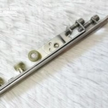 Bánh xe dẫn hướng trên Janus, chống rung lắc 3 bánh dùng cho nhôm rãnh C, mã BX-CT