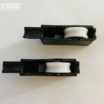 Bánh xe nhựa đơn hệ 55 Xingfa nhập khẩu (khoét rãnh) - Candy