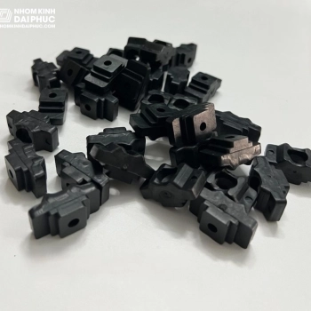 Cao su chống va đập cánh Xingfa lùa 55 nhập khẩu (loại không có lỗ vít) - Candy