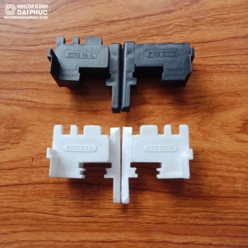 Nắp đố động cửa sổ màu Đen/Trắng - Candy