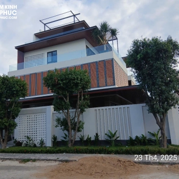 Thi Công Lam Chắn Nắng Hệ Xếp Gấp Kogen Chất Lượng Cao Tại Cần Thơ