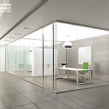 Vách kính cường lực 10 ly