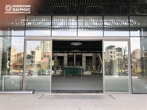 Mẫu cửa kính tự động cao cấp dành cho các khách sạn lớn