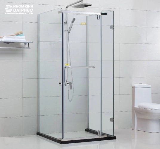 Phòng tắm kính đứng