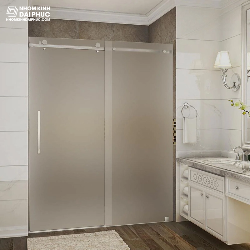 Phòng tắm kính mờ mở lùa