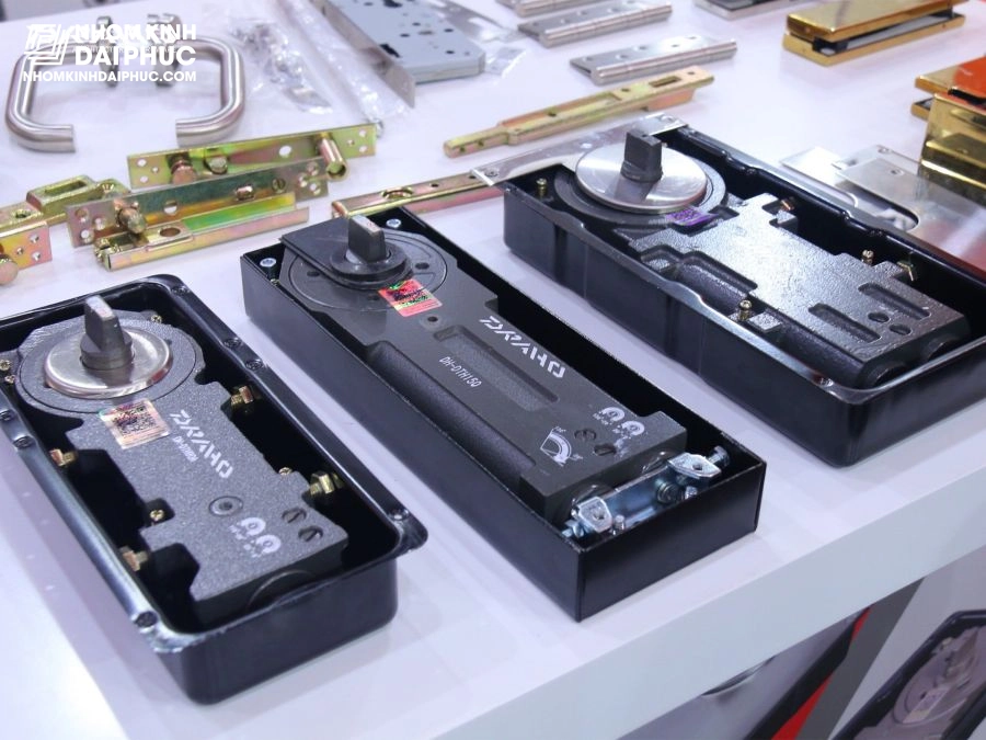 Phụ kiện cửa kính Draho