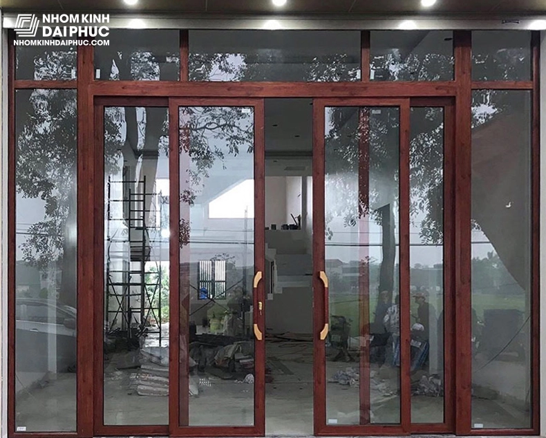 Cửa trượt quay màu vân gỗ