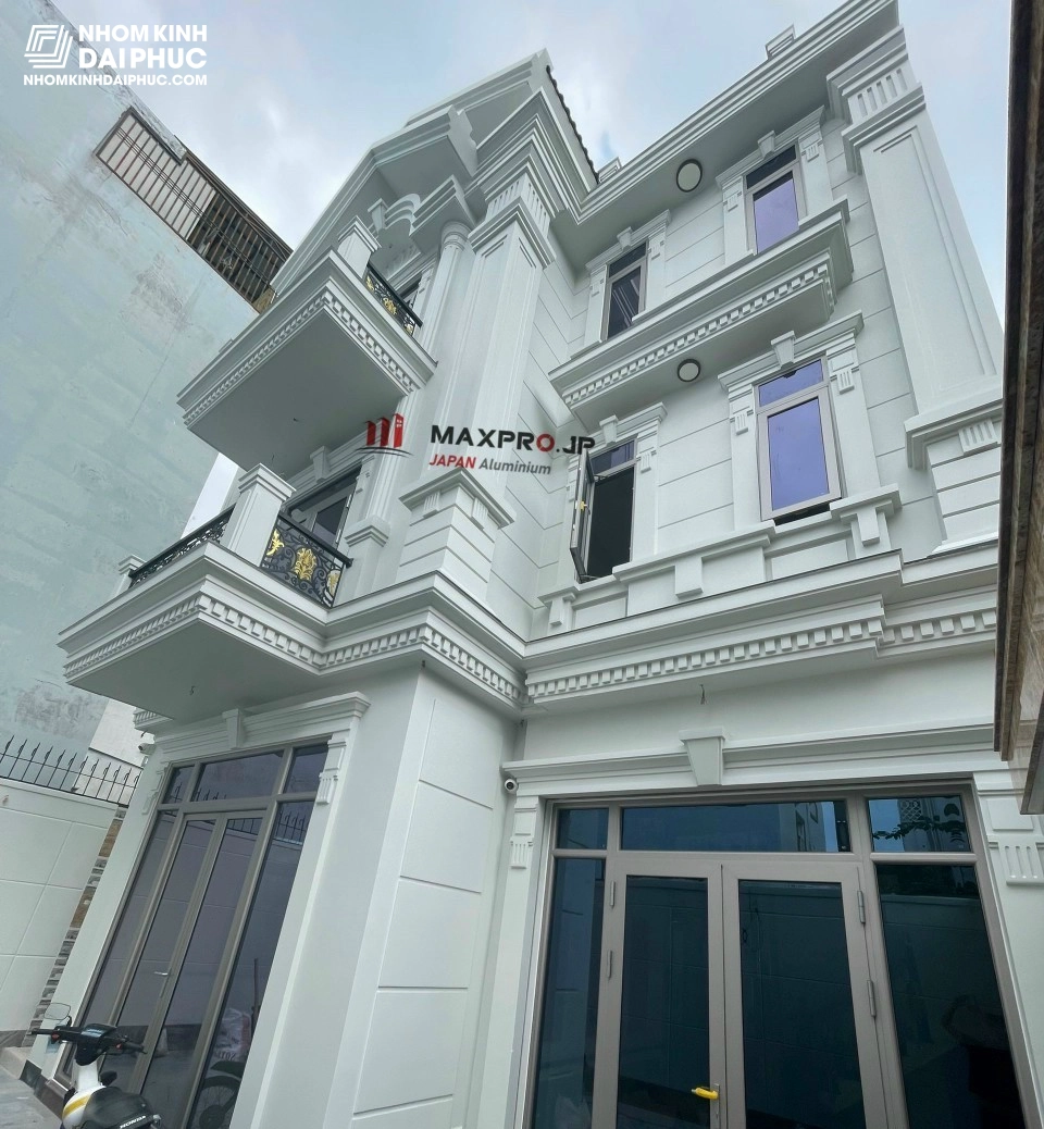 Cửa nhôm maxpro trong nhà ở