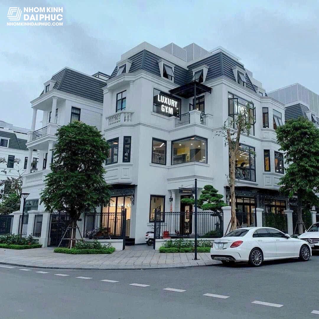 Cửa Nhôm Tostem dành cho biệt thự sang trọng