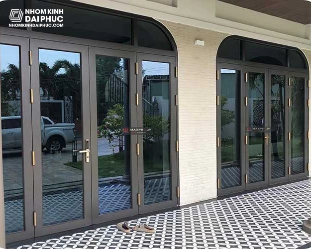 Cửa Nhôm Maxpro Uốn Vòm