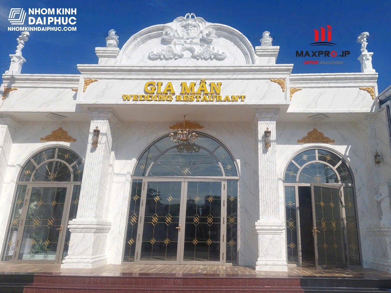 Cửa nhôm maxpro ứng dụng trong nhà hàng