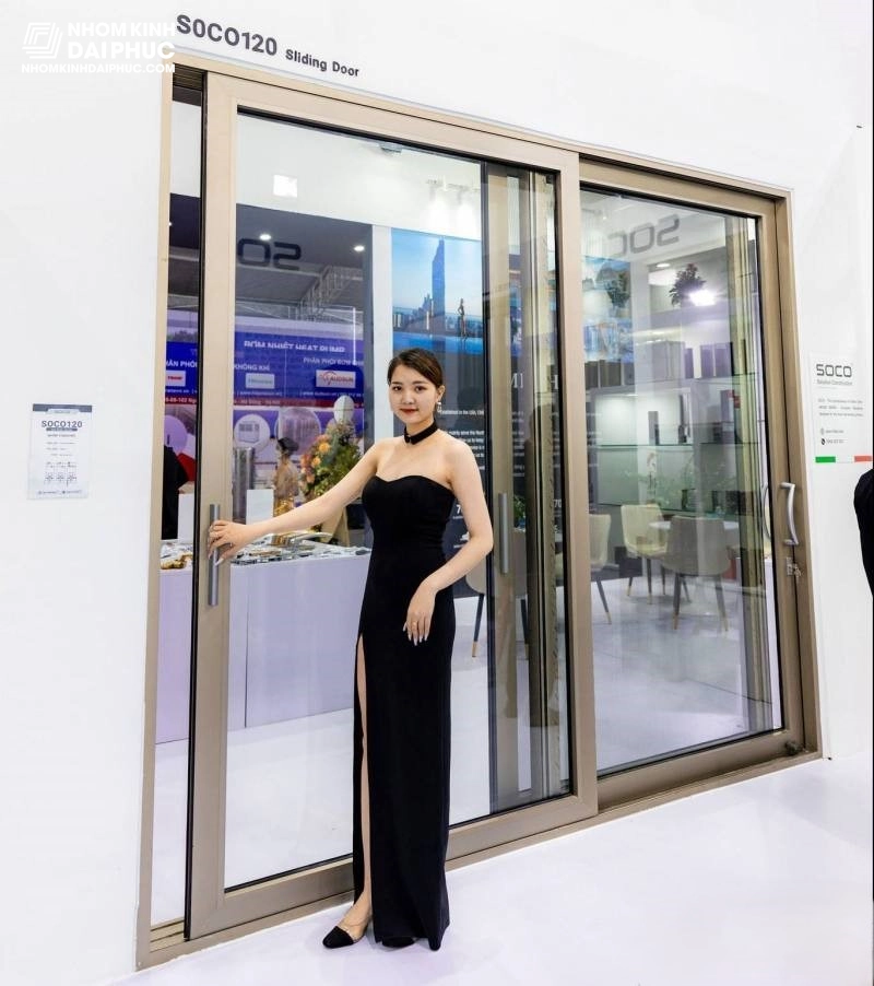 Cửa nhôm Yongxing Soco hệ 120 trượt 2 cánh