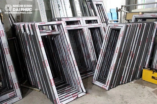 Gia công cửa nhôm Xingfa