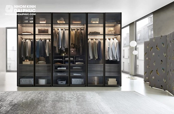 Mẫu tủ áo cánh kính thiết kế tinh tế và sang trọng