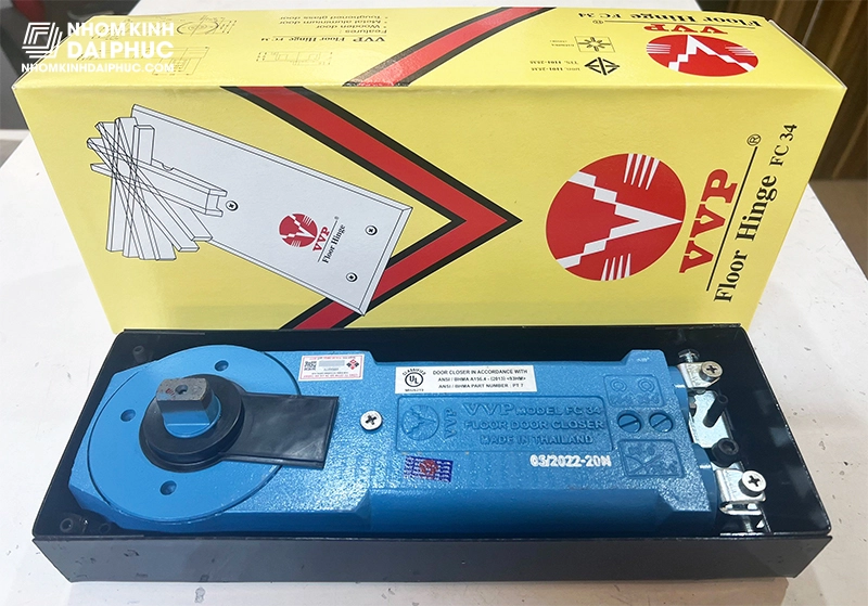 Bản lề cửa kính thủy lực VVP