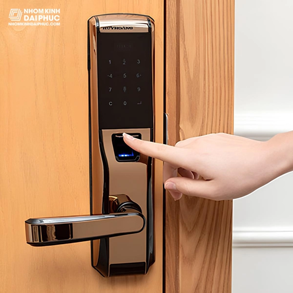 Khóa Điện Tử Vân Tay Huy Hoàng