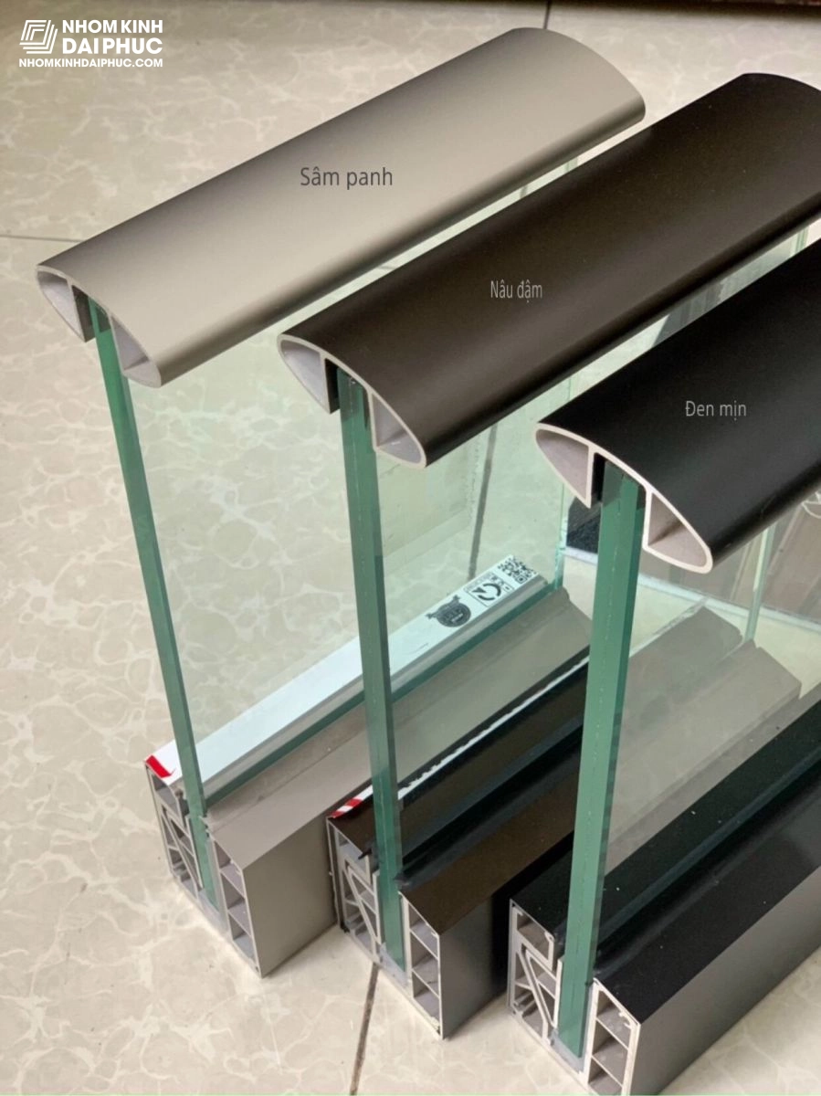 Màu nhôm tay vịn lan can maxpro