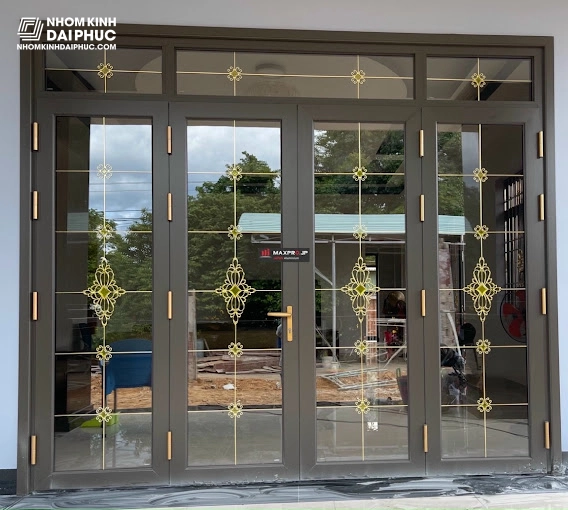 Cửa đi 4 cánh nhôm Maxpro hệ 83