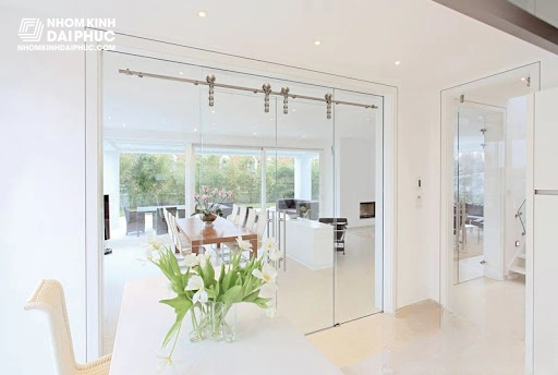 Cửa Kính Cường Lực Lùa Phi 25