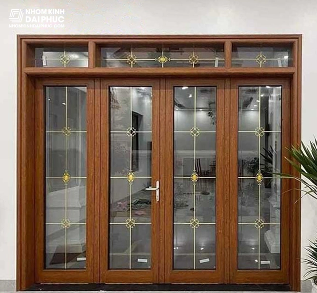 Cửa nhôm PMA bản to phào chỉ màu vân gỗ