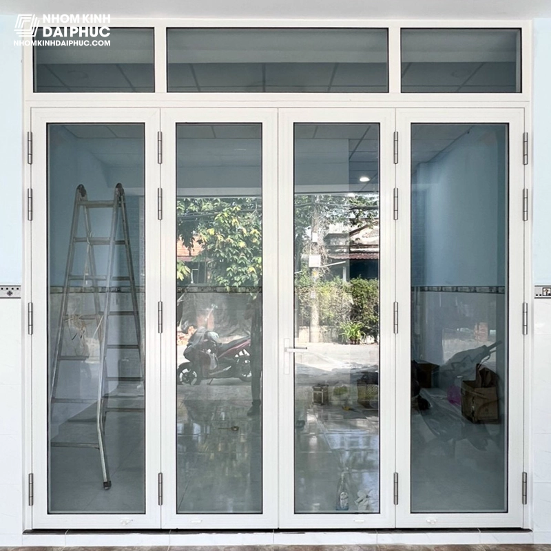 Cửa nhôm xingfa 4 cánh màu trắng