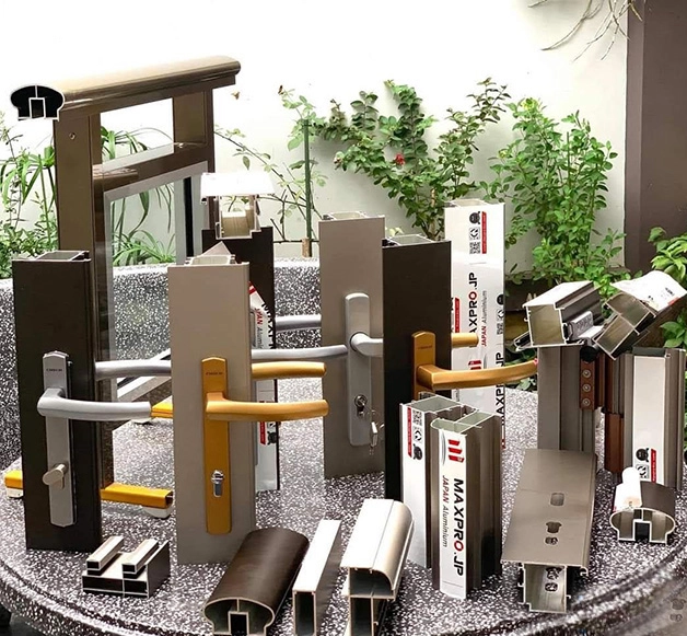 Cửa nhôm Maxpro sử dụng khóa cao cấp nhập khẩu từ Mỹ