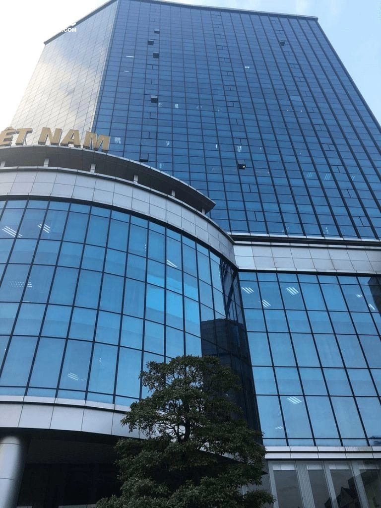 Vách kính mặt dựng nhà cao tầng