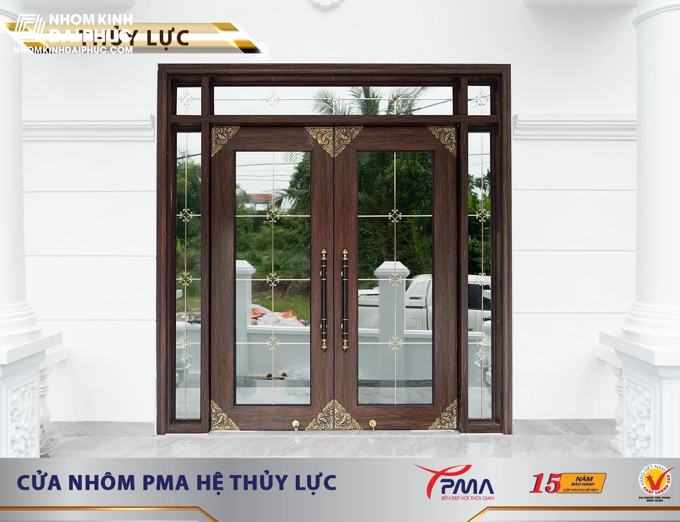 Cửa nhôm thủy lực PMA màu vân gỗ