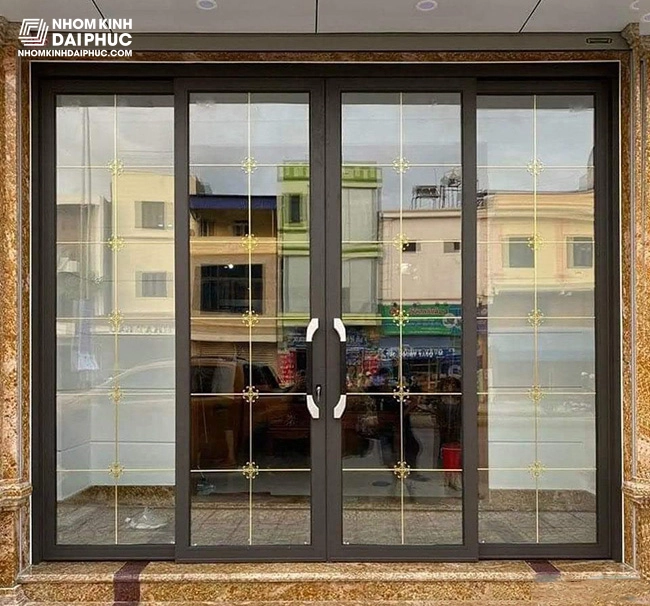 Cửa Trượt Quay Nhôm Xingfa