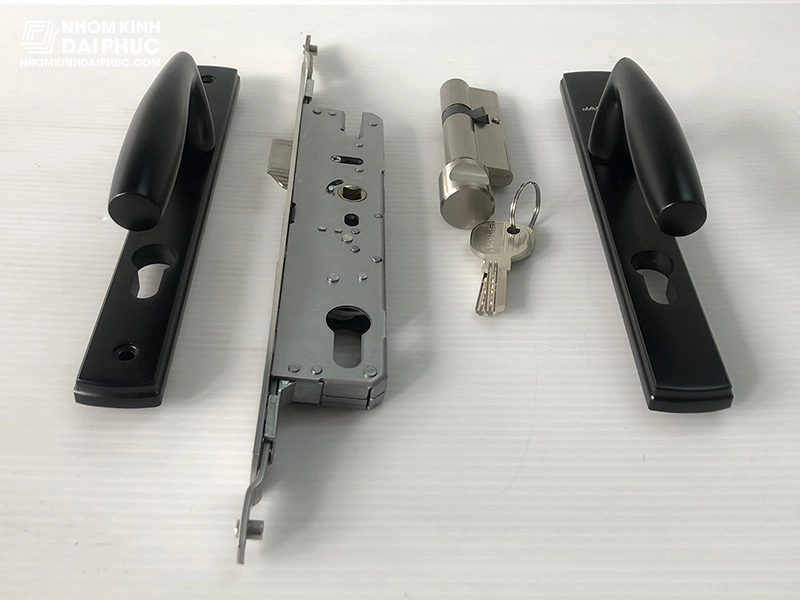 Khoá cửa Janus dành cho cửa nhôm tay tròn màu đen-0